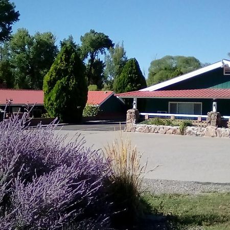 Redwood Arms Motel Паонія Екстер'єр фото