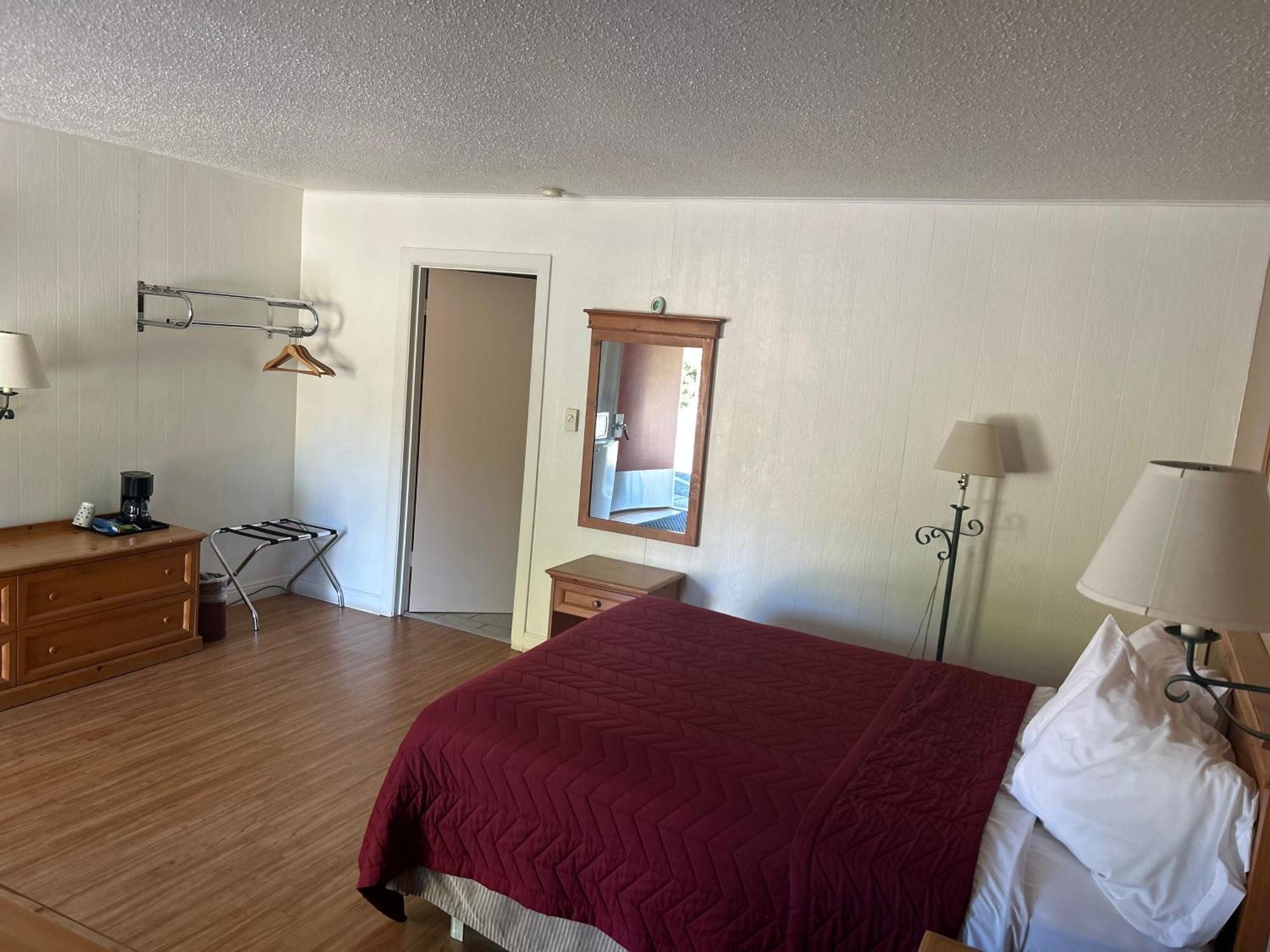 Redwood Arms Motel Паонія Екстер'єр фото