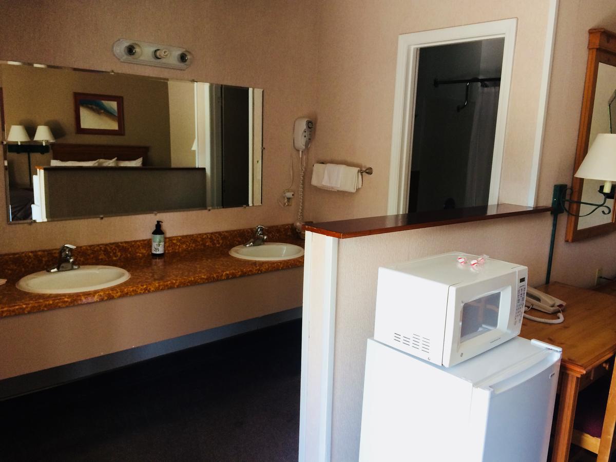 Redwood Arms Motel Паонія Екстер'єр фото